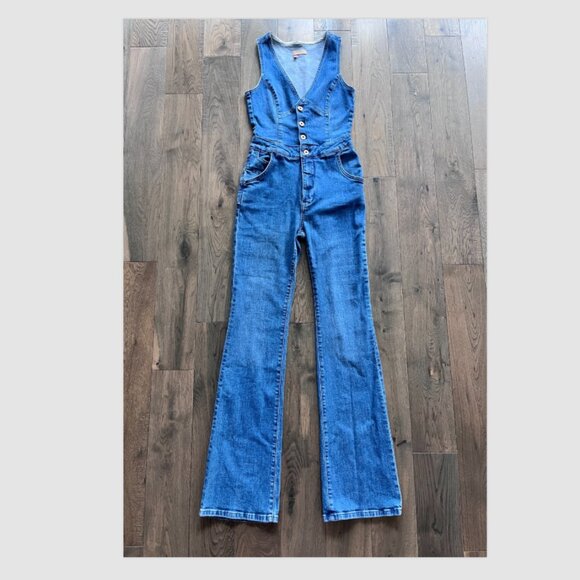 Pilcro Denim Sleeveless Jumpsuit Blue Button Front Size 2 Bootcut One Piece - Picture 1 of 9